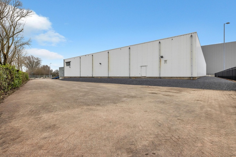 BedrijfsruimteaanPanovenweg 10<br/> inTiel