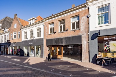 Bekijk foto 2 van Utrechtsestraat 17 Bekijk foto 2 van Utrechtsestraat 17