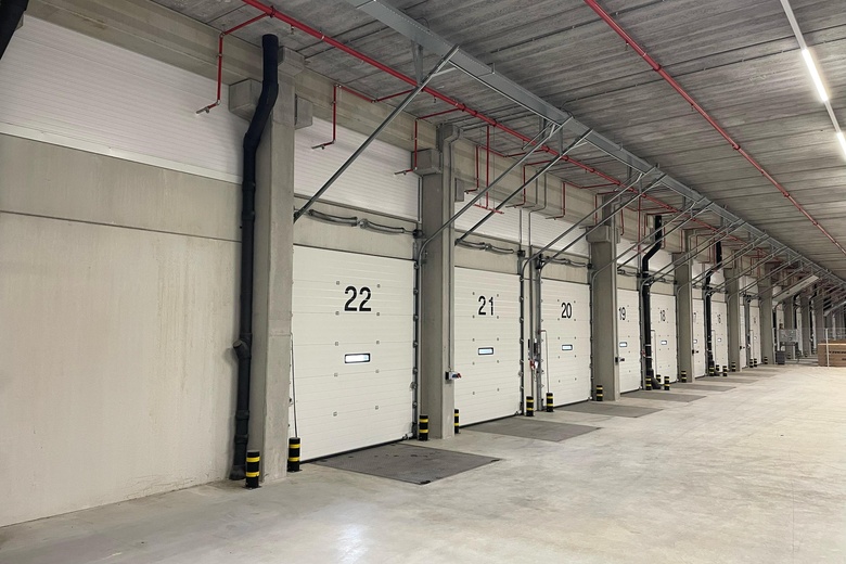 BedrijfsruimteaanRietgraaf 8<br/> inOosterhout