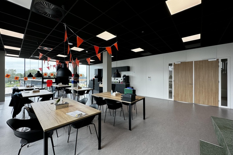 KantoorruimteaanKringloopweg 1<br/> inHendrik-Ido-Ambacht