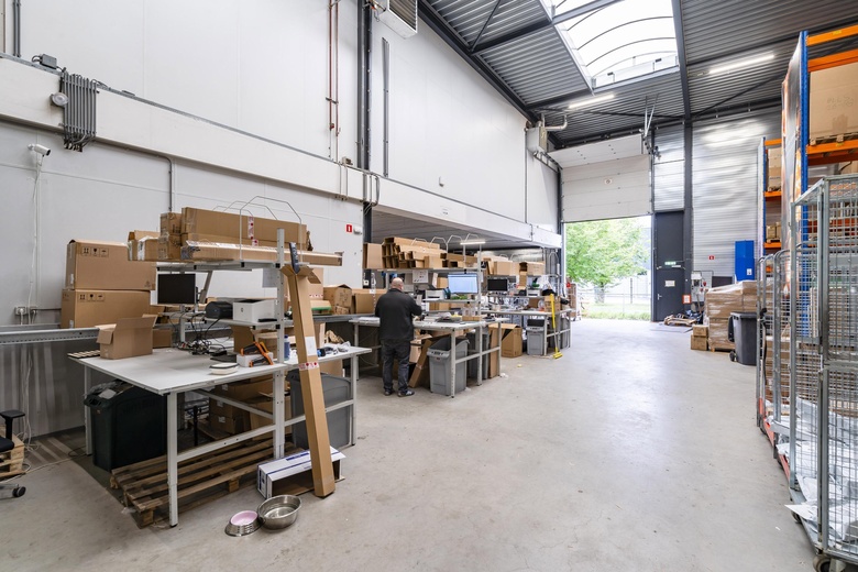 BedrijfsruimteaanKoningsbeltweg 51<br/> inAlmere BedrijfsruimteaanKoningsbeltweg 51<br/> inAlmere