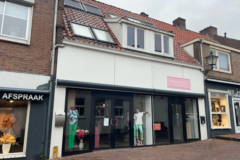 Bekijk foto 1 van Molenstraat 3 Bekijk foto 1 van Molenstraat 3