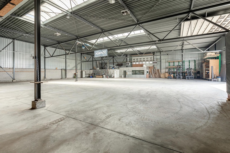 BedrijfsruimteaanKanaaldijk Zuid 1 c<br/> inSon en Breugel BedrijfsruimteaanKanaaldijk Zuid 1 c<br/> inSon en Breugel
