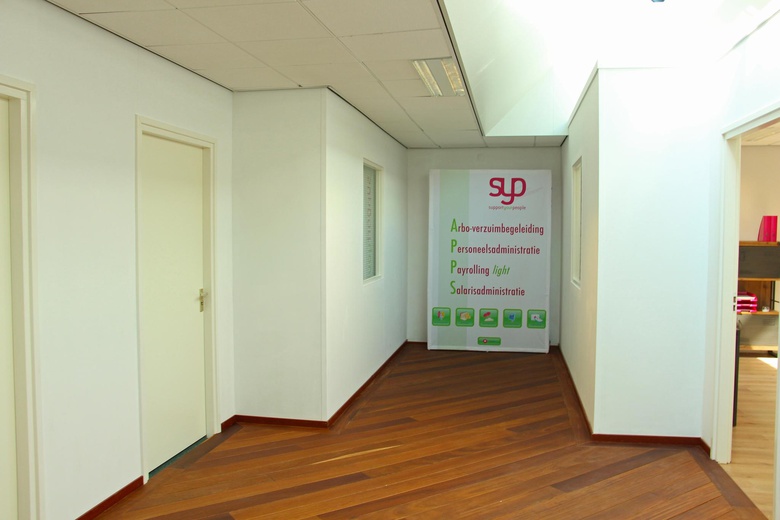 KantoorruimteaanAmbachtweg 75<br/> inMierlo KantoorruimteaanAmbachtweg 75<br/> inMierlo