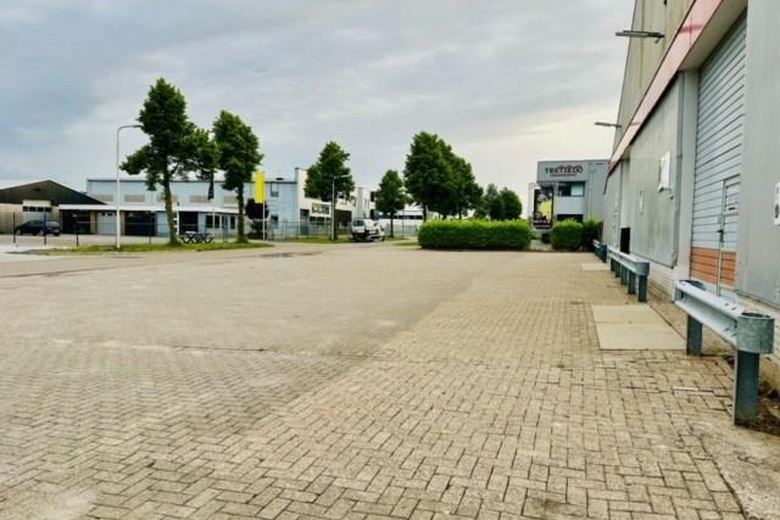 BedrijfsruimteaanHavenstraat 21<br/> inEmmeloord BedrijfsruimteaanHavenstraat 21<br/> inEmmeloord