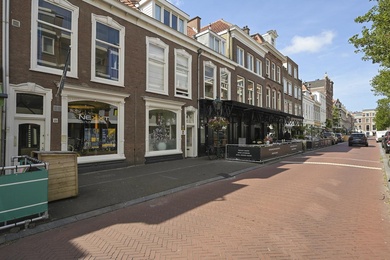 Bekijk foto 2 van Frederikstraat 46 Bekijk foto 2 van Frederikstraat 46