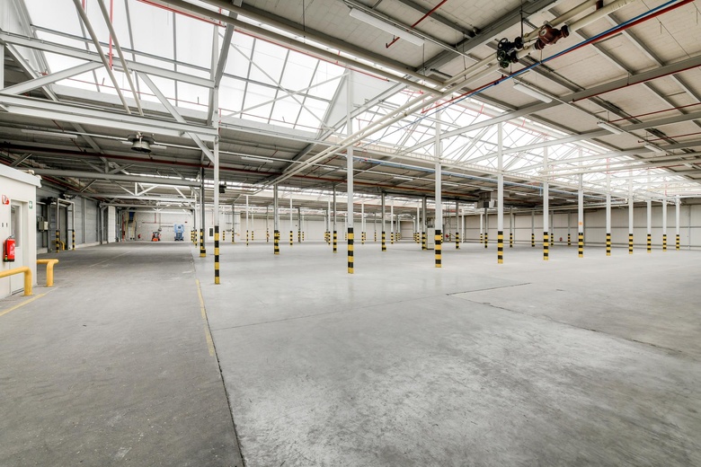 BedrijfsruimteaanIndustriedwarsweg 7<br/> inEtten-Leur BedrijfsruimteaanIndustriedwarsweg 7<br/> inEtten-Leur
