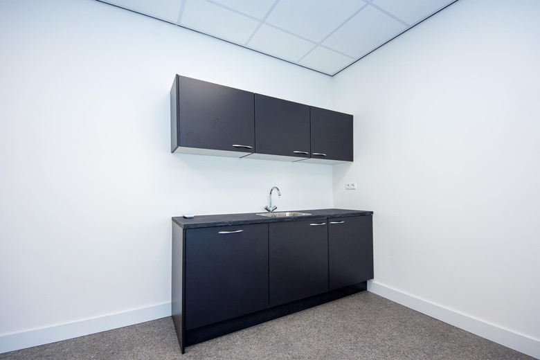 BedrijfsruimteaanHeliumweg 6 A 13<br/> inAmersfoort