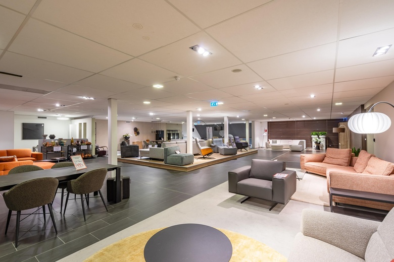 WinkelruimteaanBirkstraat 99<br/> inSoest