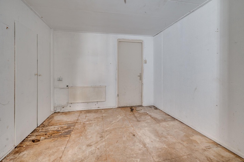 WinkelruimteaanGrotestraat 48 - 50<br/> inTegelen WinkelruimteaanGrotestraat 48 - 50<br/> inTegelen