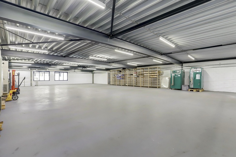 BedrijfsruimteaanBedrijvenstraat 7 a<br/> inWierden BedrijfsruimteaanBedrijvenstraat 7 a<br/> inWierden