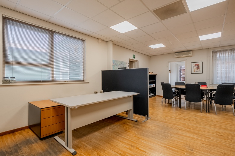 KantoorruimteaanDoorbraakweg 31<br/> inGramsbergen KantoorruimteaanDoorbraakweg 31<br/> inGramsbergen