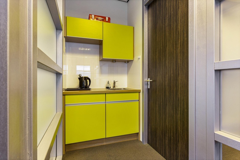 KantoorruimteaanCelsiusweg 18 e<br/> inElst KantoorruimteaanCelsiusweg 18 e<br/> inElst