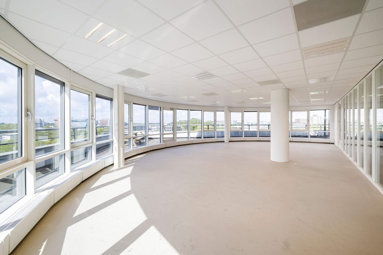 KantoorruimteaanOverschiestraat 61<br/> inAmsterdam