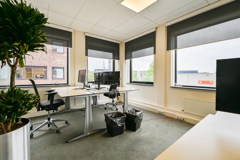 KantoorruimteaanAnthonie Fokkerstraat 39 A<br/> inBarneveld