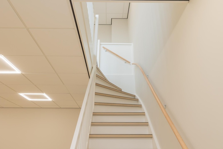 BedrijfsruimteaanCilinderweg 67<br/> inRoelofarendsveen