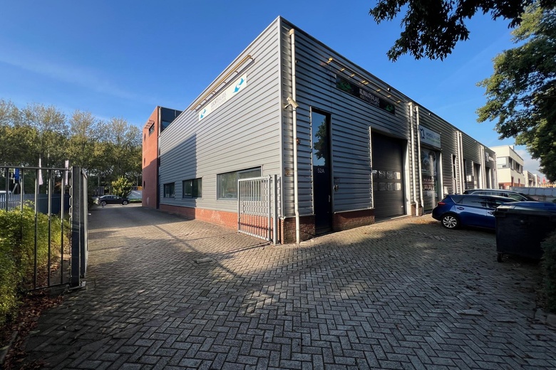 BedrijfsruimteaanKelvinring 52 a<br/> inAlblasserdam BedrijfsruimteaanKelvinring 52 a<br/> inAlblasserdam