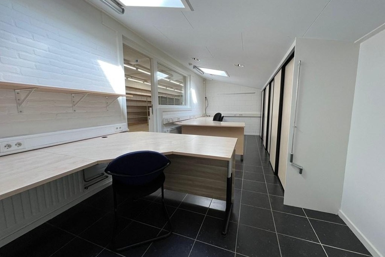 BedrijfsruimteaanBuurtlaan west 15 a<br/> inVeenendaal BedrijfsruimteaanBuurtlaan west 15 a<br/> inVeenendaal