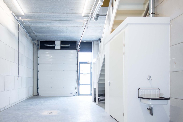 BedrijfsruimteaanHeliumweg 6 A 14<br/> inAmersfoort BedrijfsruimteaanHeliumweg 6 A 14<br/> inAmersfoort