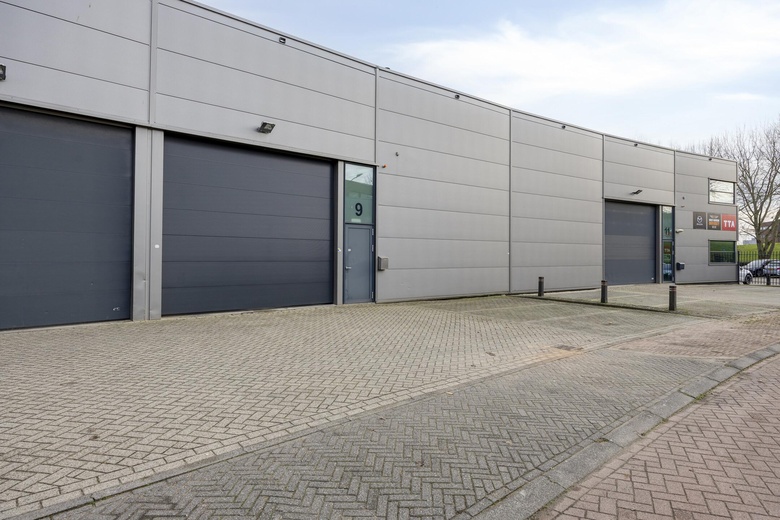 BedrijfsruimteaanVan Coulsterweg 9<br/> inAlblasserdam