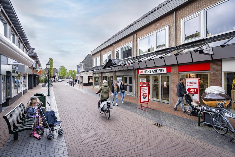 WinkelruimteaanLindenlaan 18 a<br/> inHuizen WinkelruimteaanLindenlaan 18 a<br/> inHuizen