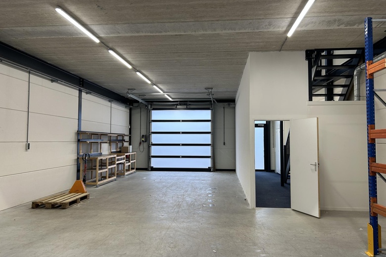 BedrijfsruimteaanDe Corridor 16 - 16<br/> inBreukelen