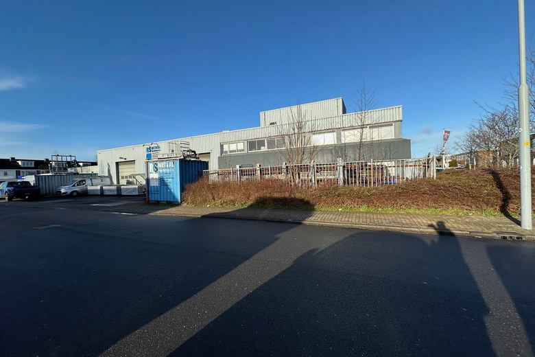 BedrijfsruimteaanGraftermeerstraat 18 - 20<br/> inHoofddorp BedrijfsruimteaanGraftermeerstraat 18 - 20<br/> inHoofddorp