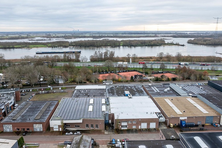 BedrijfsruimteaanIndustriestraat 10<br/> inHardinxveld-Giessendam BedrijfsruimteaanIndustriestraat 10<br/> inHardinxveld-Giessendam