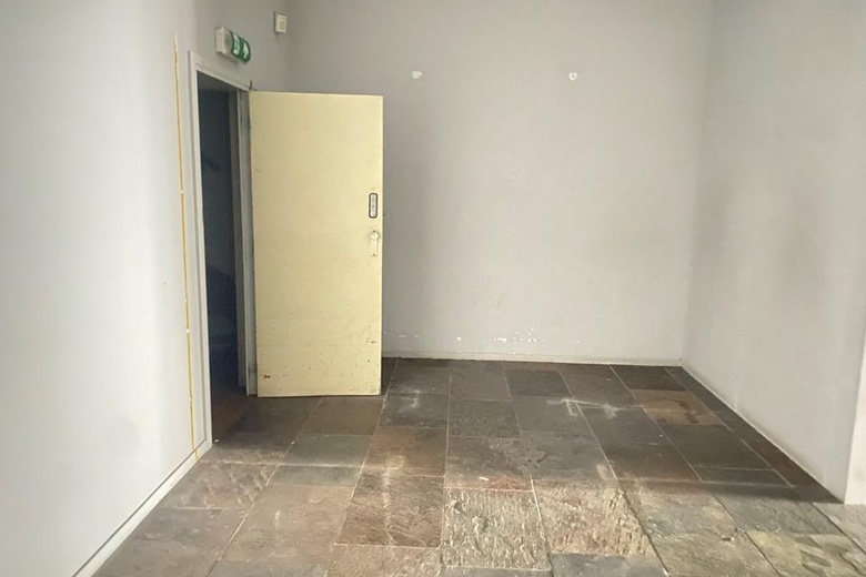 WinkelruimteaanNoordstraat 70<br/> inTerneuzen WinkelruimteaanNoordstraat 70<br/> inTerneuzen