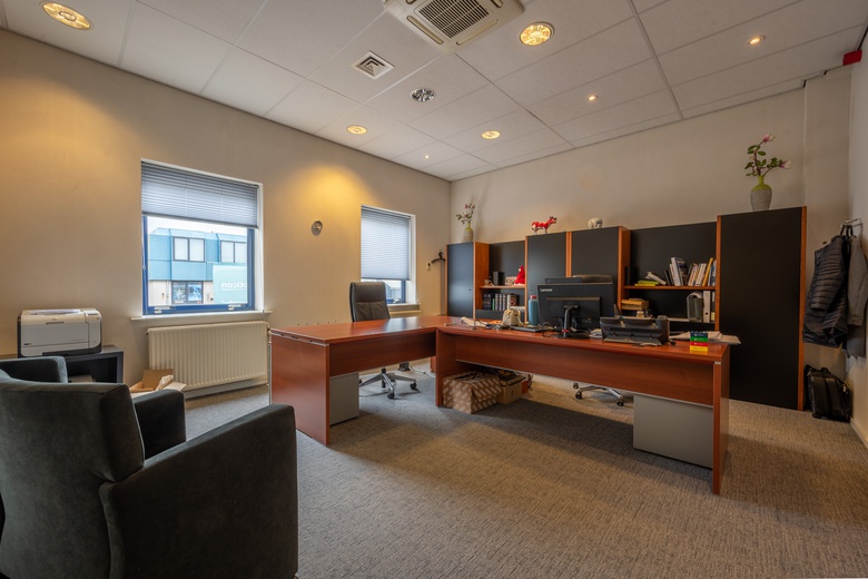 BedrijfsruimteaanKuiperij 5<br/> inAmstelveen BedrijfsruimteaanKuiperij 5<br/> inAmstelveen