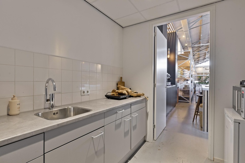 BedrijfsruimteaanNijverheidsweg-Noord 94 C<br/> inAmersfoort