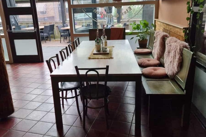 HorecaaanDorpsstraat 15<br/> inDirkshorn HorecaaanDorpsstraat 15<br/> inDirkshorn