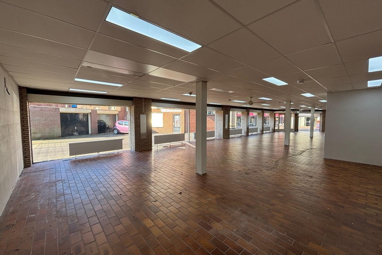 WinkelruimteaanGrotestraat 28 - 30<br/> inRijssen