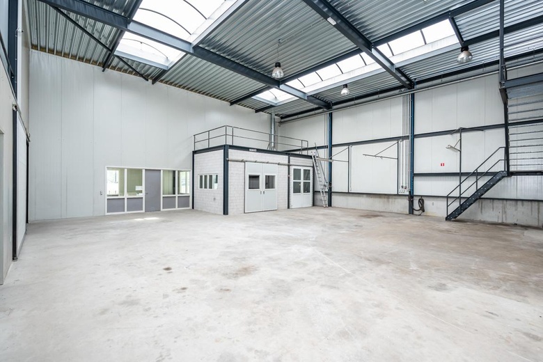 BedrijfsruimteaanBoezemweg 15<br/> inOude-Tonge