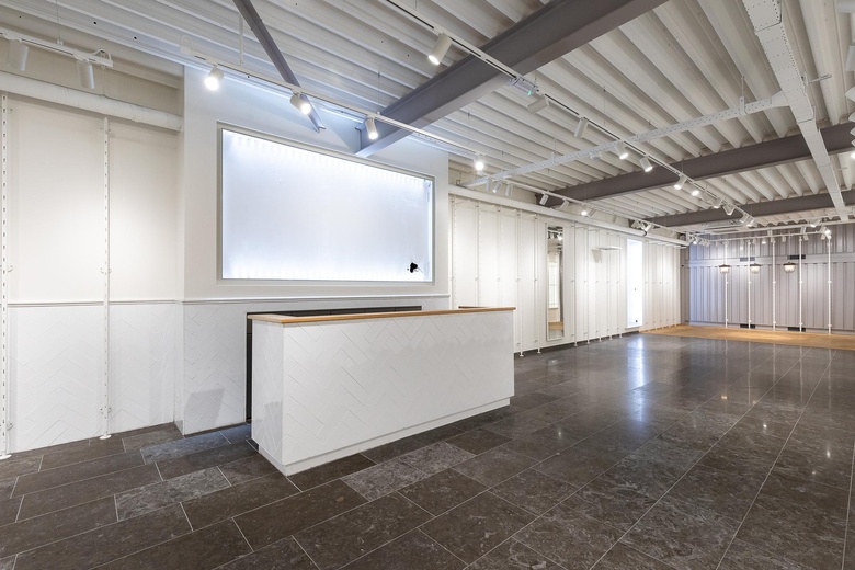 WinkelruimteaanKanaalstraat 37<br/> inLisse WinkelruimteaanKanaalstraat 37<br/> inLisse