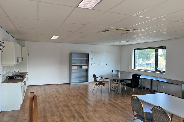 BedrijfsruimteaanToermalijnring 560<br/> inDordrecht