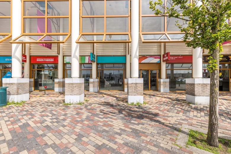 WinkelruimteaanZuiderpoort 27<br/> inLelystad WinkelruimteaanZuiderpoort 27<br/> inLelystad