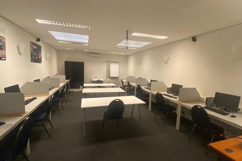 BedrijfsruimteaanHandelsweg 11<br/> inEtten-Leur