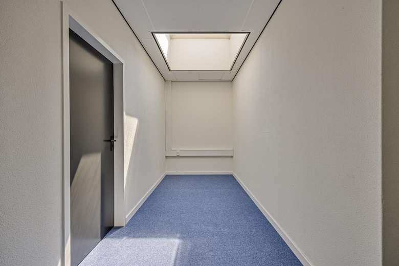 KantoorruimteaanVenenweg 18<br/> inZwanenburg KantoorruimteaanVenenweg 18<br/> inZwanenburg