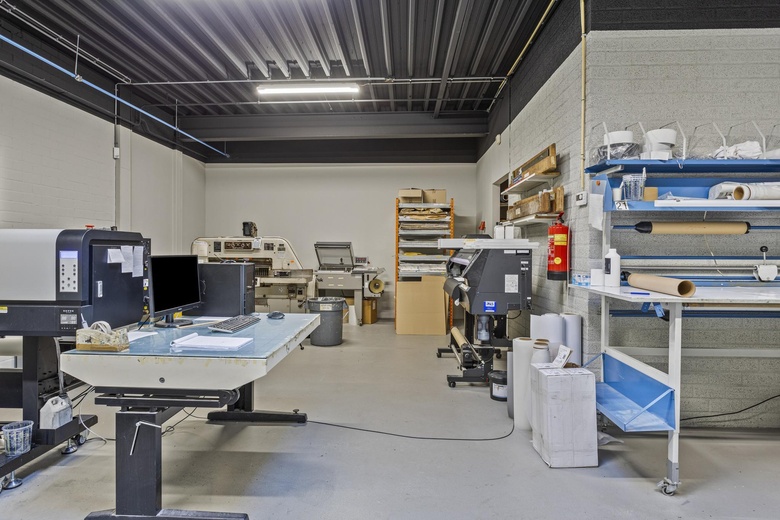 BedrijfsruimteaanEerste Zeine 86 a<br/> inWaalwijk BedrijfsruimteaanEerste Zeine 86 a<br/> inWaalwijk