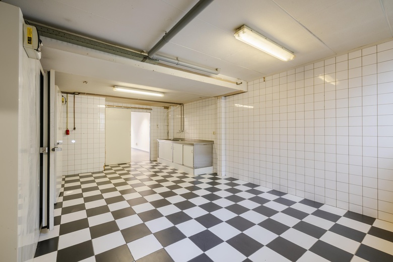 WinkelruimteaanBinnenweg 143<br/> inHeemstede