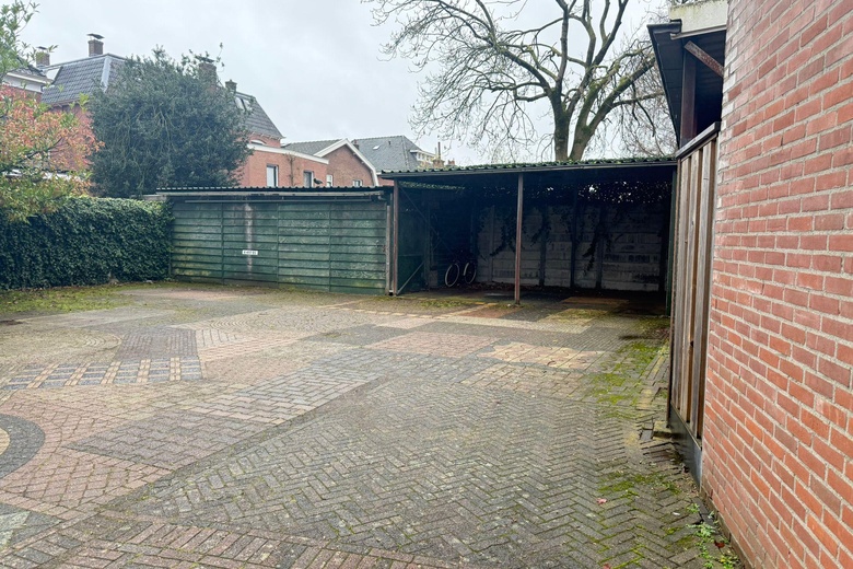 WinkelruimteaanVeldkampstraat 1<br/> inEnschede WinkelruimteaanVeldkampstraat 1<br/> inEnschede