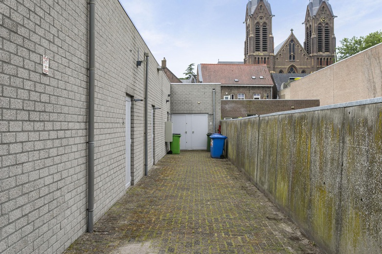 WinkelruimteaanHoofdpoort 3<br/> inKaatsheuvel WinkelruimteaanHoofdpoort 3<br/> inKaatsheuvel