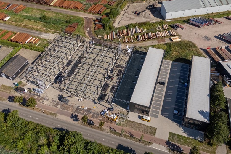 Bekijk foto 1 van Nieuwe Kleverskerkseweg 17