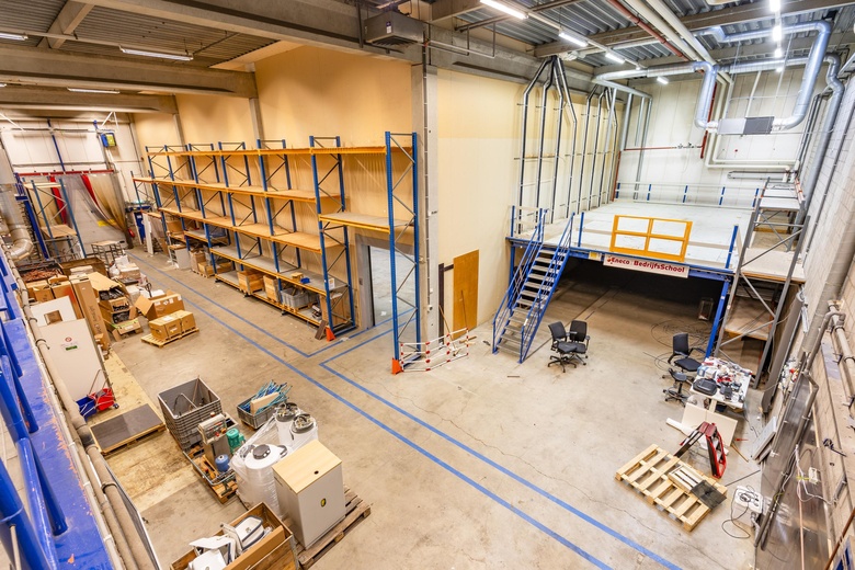 Bedrijfsruimteaan's-Gravelandseweg 371<br/> inSchiedam