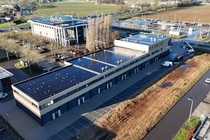 Bekijk foto 2 van eenheid 1 aan de Reedijk 8 F 15 in Heinenoord