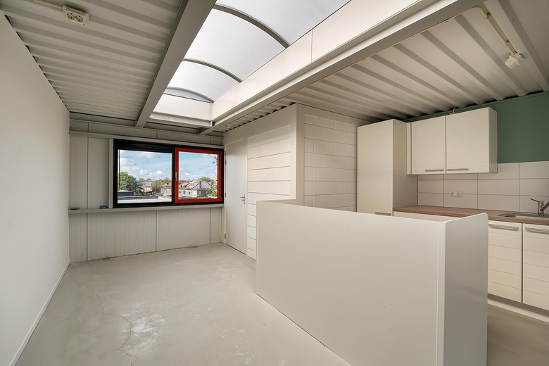 BedrijfsruimteaanIndustrieweg 28 a<br/> inVoorschoten