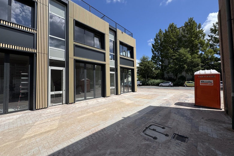 BedrijfsruimteaanHogeweyselaan 201 A<br/> inWeesp