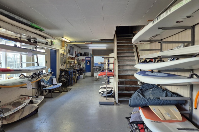 BedrijfsruimteaanKernweg 1<br/> inHoorn