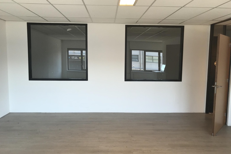 BedrijfsruimteaanBakkenzuigerstraat 36<br/> inAlmere